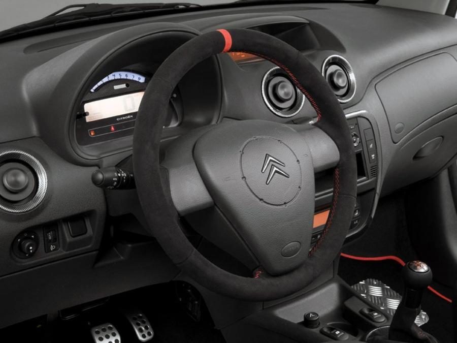  Citroen C2 VTS 1587 Brutale 2008 года  (фото 3 из 4)